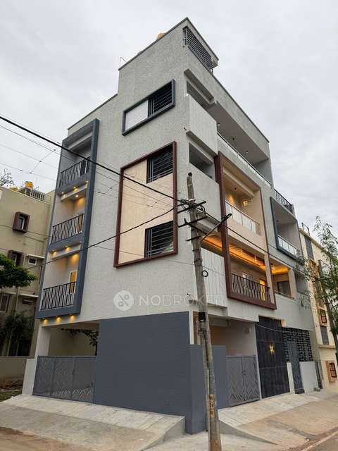 4+ BHK Flat For Sale  In J. P. Nagar