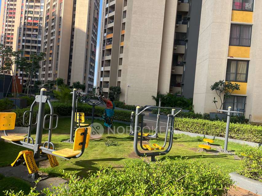 4+ BHK Flat In Joyvill Hadapsar For Sale  In Shevalwadi