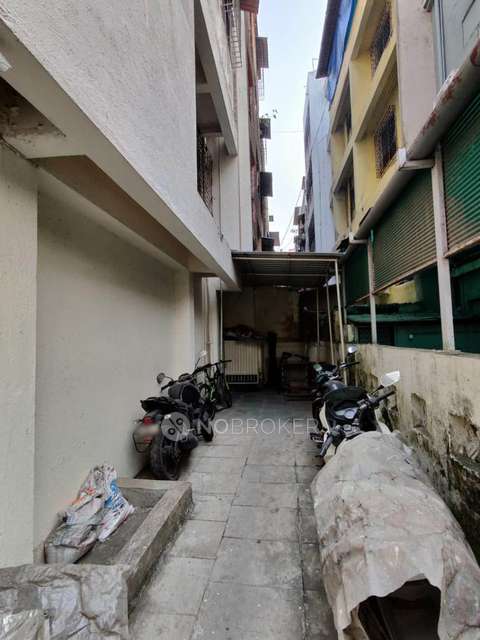 2 BHK Flat In Stanadalone Building  For Sale  In Belapur Cbd