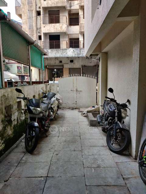 2 BHK Flat In Stanadalone Building  For Sale  In Belapur Cbd