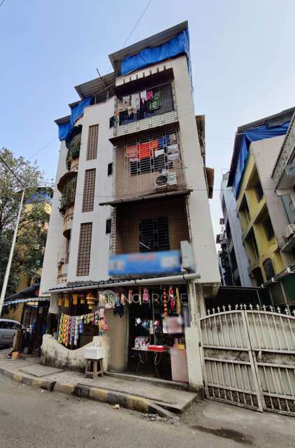 2 BHK Flat In Stanadalone Building  For Sale  In Belapur Cbd