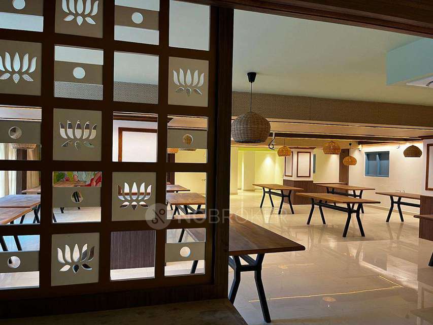 Restaurant/Cafe in Jubilee Hills, Hyderabad for Rent 