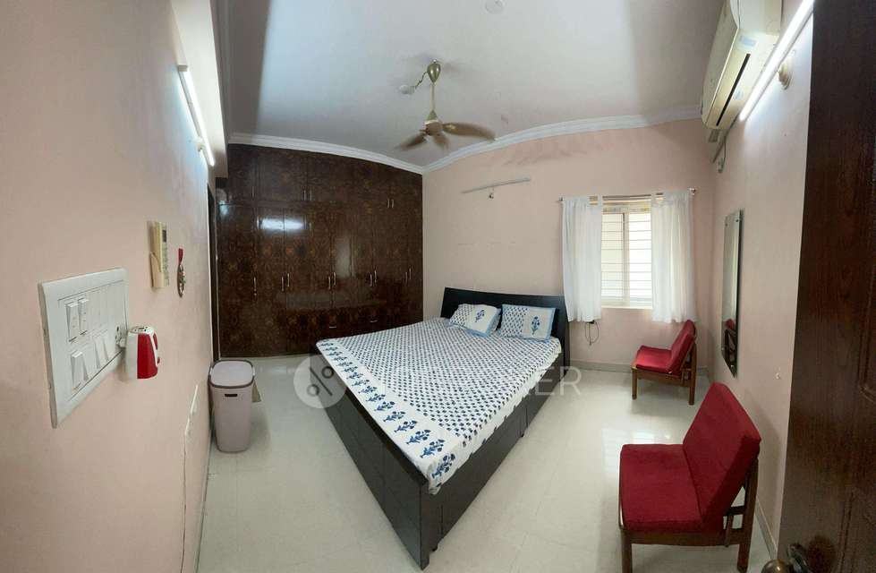 2 BHK Flat In Siddamsettys Hima Sai Heights For Sale  In Kavadiguda