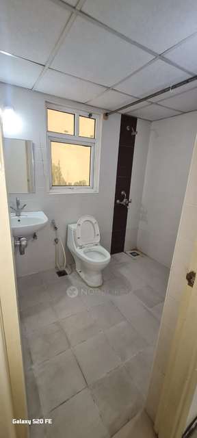 2 BHK Flat In Salarpuria Sattva Greenage For Sale  In Bommanahalli