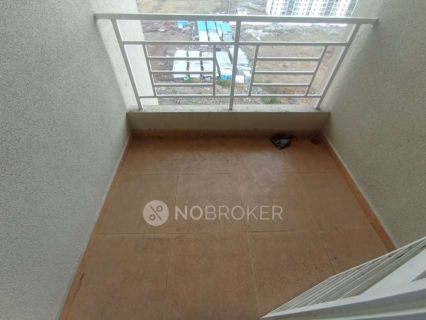 2 BHK Flat In  Parklane Life Seasons for Rent  In Dhanori