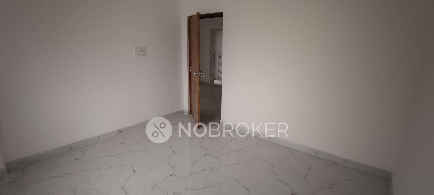 2 BHK Flat For Sale  In 1, Suchitra Road