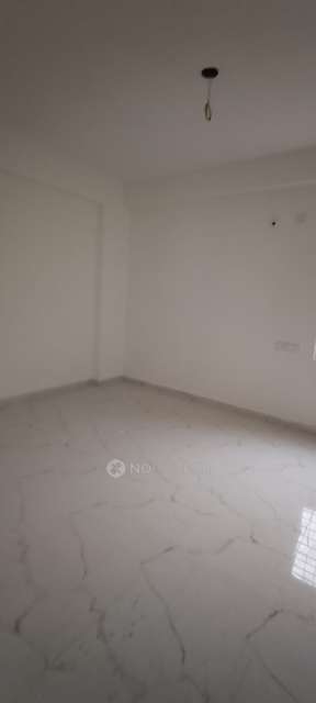 2 BHK Flat For Sale  In 1, Suchitra Road