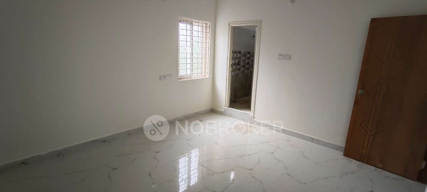 2 BHK Flat For Sale  In 1, Suchitra Road