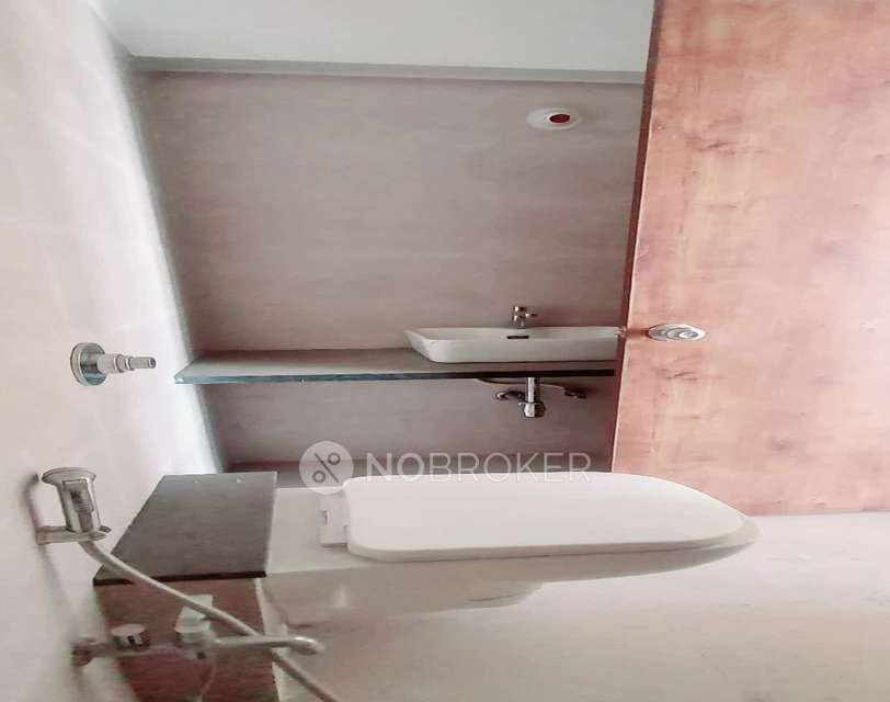 2 BHK Flat In Prathamesh Excellencia, Tathawade For Sale  In Tathawade