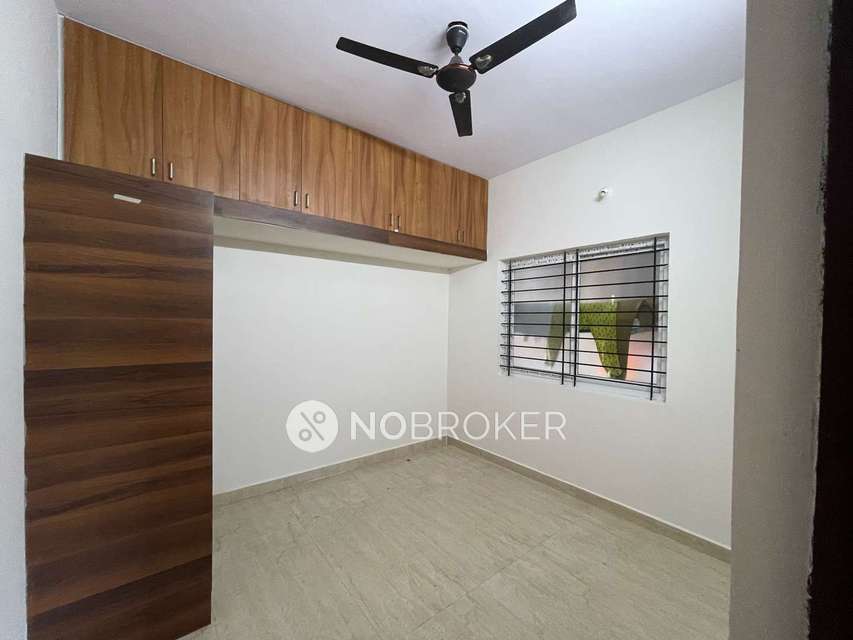 1 BHK Flat In Standalone Building  for Rent  In Koti Hosahalli