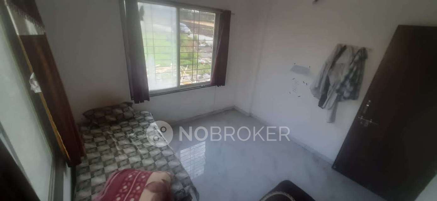 1 BHK Flat In Gaikwad Apartment for Rent  In *********