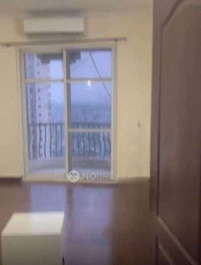 3 BHK Flat In Amrapali Sapphire For Sale  In Sector-45