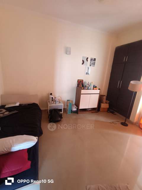 3 BHK Flat In Amrapali Sapphire For Sale  In Sector-45