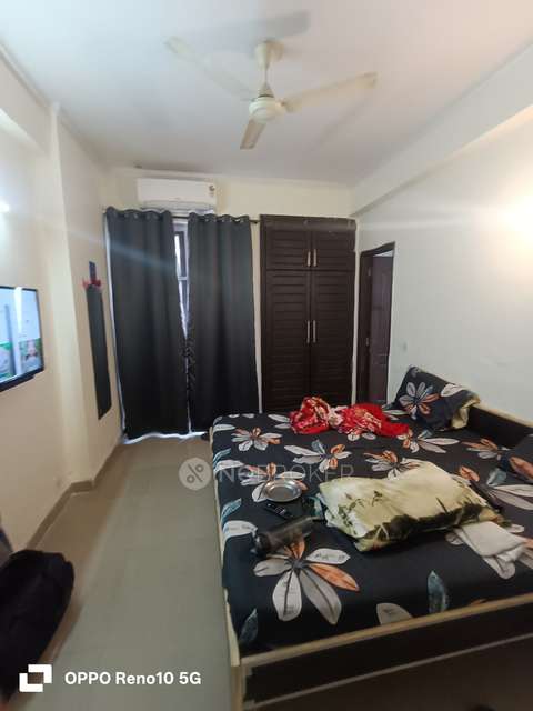 3 BHK Flat In Amrapali Sapphire For Sale  In Sector-45