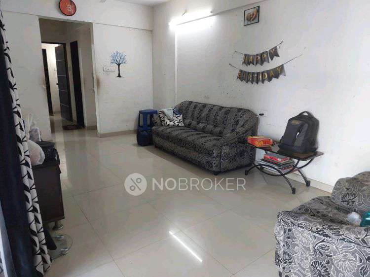 2 BHK Flat In Silver 18 For Sale  In Moshi