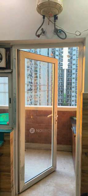 3 BHK Flat In Dlf Capital Greens For Sale  In Moti Nagar