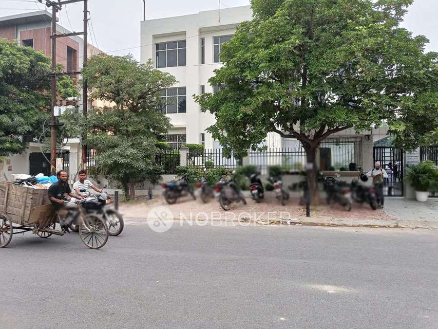 Office Space in Sector 67, Noida for Rent 