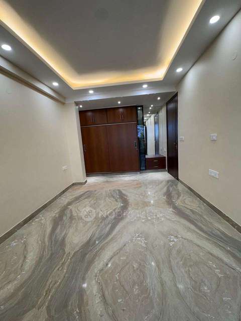3 BHK Flat In Lic Colony For Sale  In Pancshim Vihar
