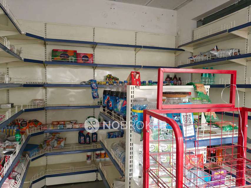 Shop in Twin Citywalk, Noida for sale 