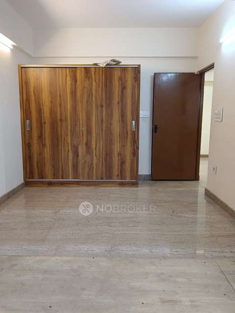 2 BHK Flat In Srinidhi Apartments For Sale  In Banashankari