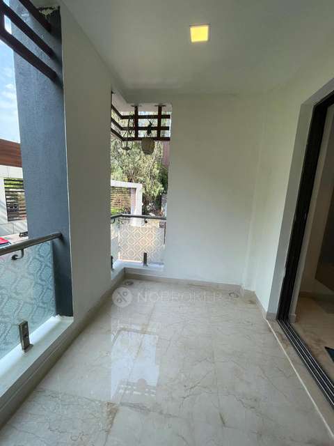 4 BHK Flat In Megasri Dukes East Wind, Banjara Hills For Sale  In Banjara Hills