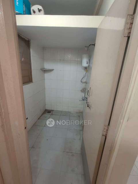 2 BHK Flat In Yash Sankul Hsg Soc for Rent  In  Pimpale Saudagar