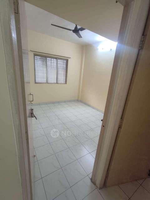 2 BHK Flat In Yash Sankul Hsg Soc for Rent  In  Pimpale Saudagar