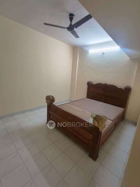 2 BHK Flat In Yash Sankul Hsg Soc for Rent  In  Pimpale Saudagar