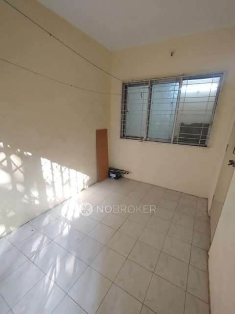 2 BHK Flat In Yash Sankul Hsg Soc for Rent  In  Pimpale Saudagar