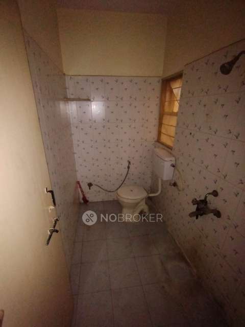 2 BHK Flat In Yash Sankul Hsg Soc for Rent  In  Pimpale Saudagar