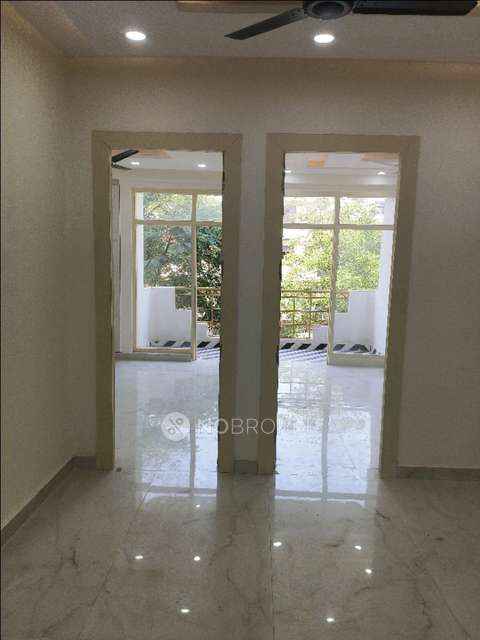 2 BHK Flat In Shiv Apartments For Sale  In Shalimar Garden