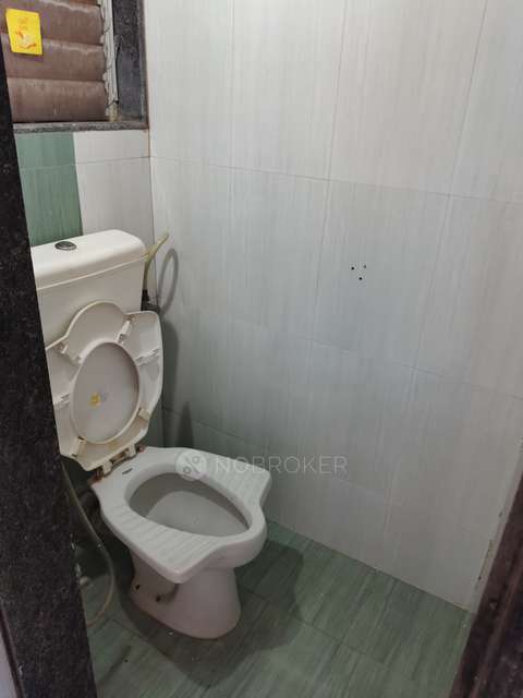 1 BHK Flat In Pavanputra Chs For Sale  In Parel