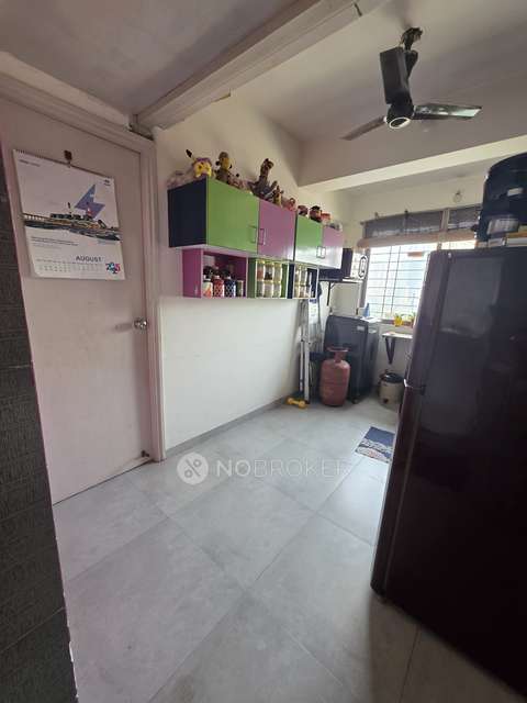 1 BHK Flat In Pavanputra Chs For Sale  In Parel