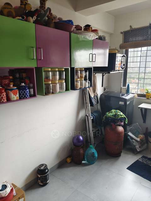 1 BHK Flat In Pavanputra Chs For Sale  In Parel