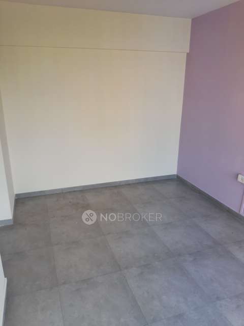 1 BHK Flat In Pavanputra Chs For Sale  In Parel