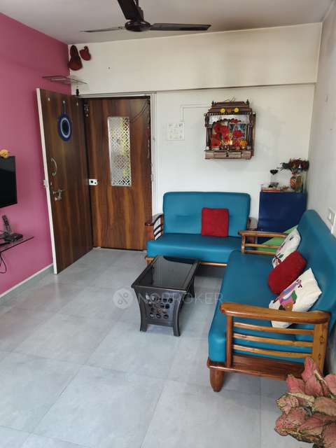 1 BHK Flat In Pavanputra Chs For Sale  In Parel