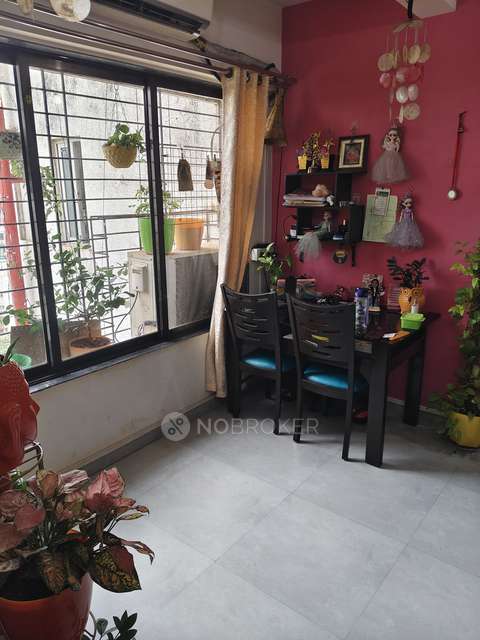 1 BHK Flat In Pavanputra Chs For Sale  In Parel