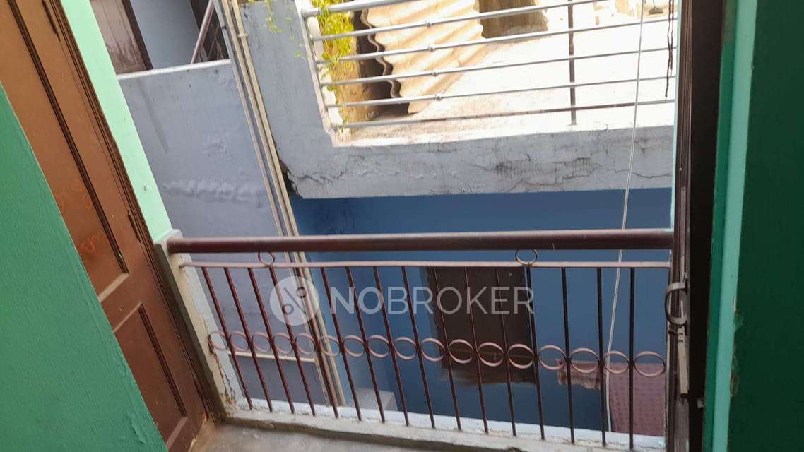 1 BHK House for Rent  In Sector 49