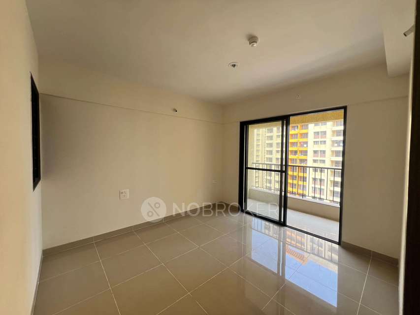 2 BHK Flat In Falcon Tower At Riverview City for Rent  In Loni Kalbhor