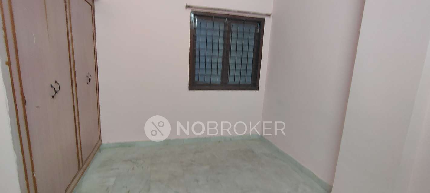 2 BHK Flat In Svr Udumula Apartments For Sale  In Shivaji Nagar