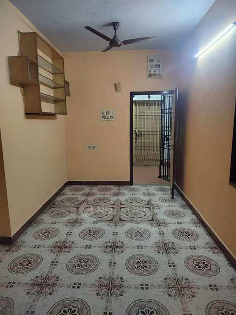 2 BHK Flat In Ajay Flats For Sale  In Annanur