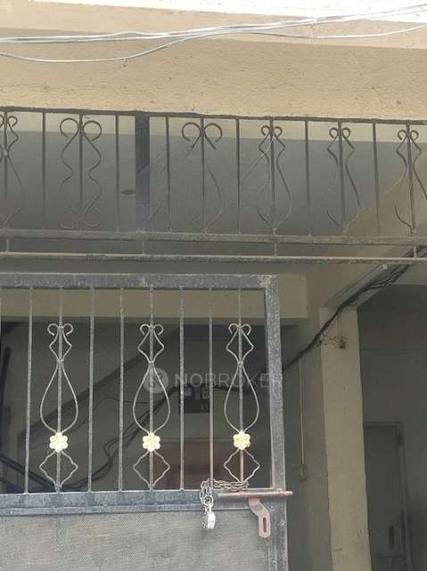 1 BHK Flat In Standalone Building  for Rent  In Hadapsar