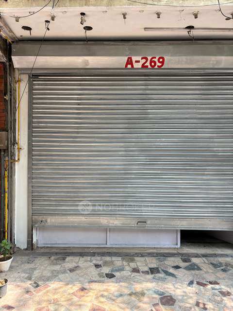 Shop in Kalkaji, Delhi for Rent 