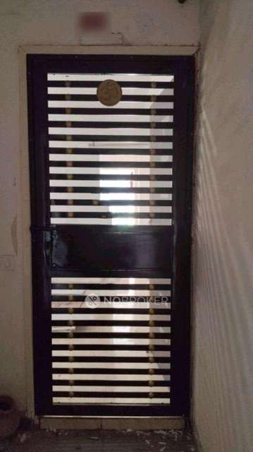 2 BHK Flat In  16th Park View For Sale  In Gautam Budh Nagar