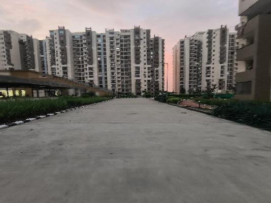 2 BHK Flat In Leisure Park For Sale  In Techzone 4