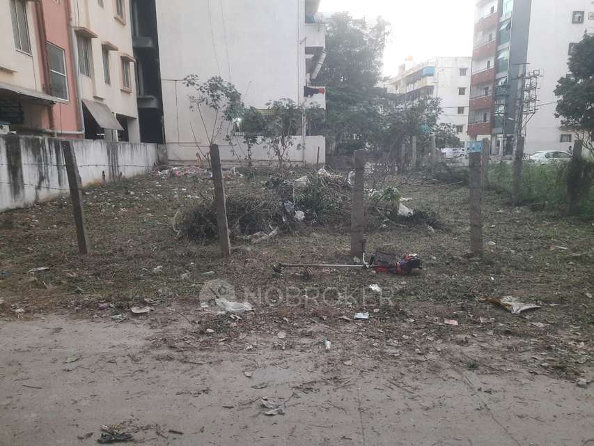 Plot For Sale  In Green House Layout