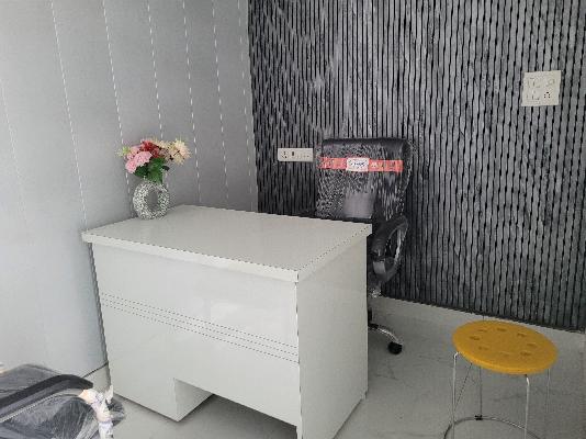 Commercial Property in Sector Alpha Ii, Greater Noida for Rent 