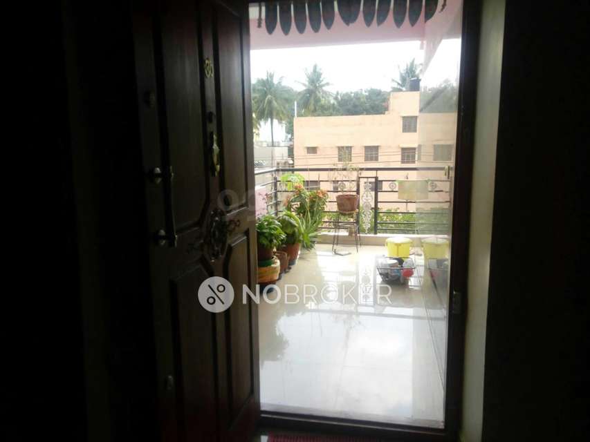 3 BHK Flat In Srinivasa Prashanti Nilayam For Sale  In Vijayanagar