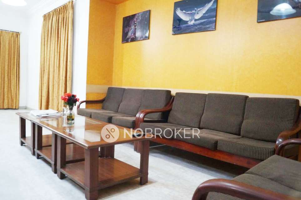 3 BHK Flat In Richomes Sheriff For Sale  In Richmond Town
