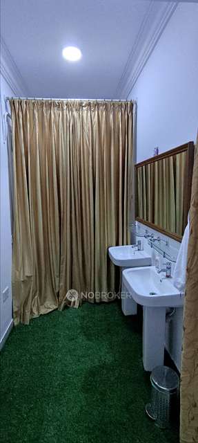 3 BHK Flat In Richomes Sheriff For Sale  In Richmond Town